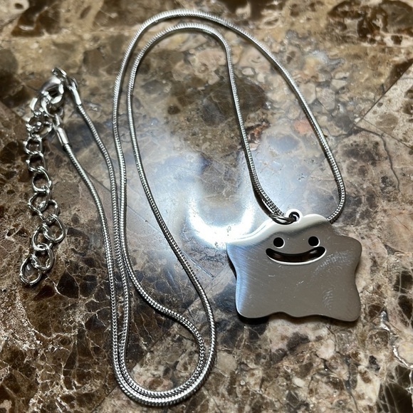 Silver Pokémon Necklace - Picture 5 of 8